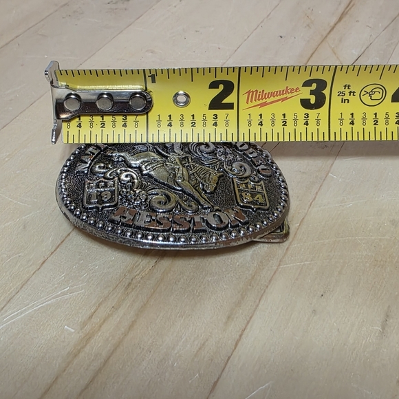National Finals Rodeo Hesston 1984 NFR Youth Cowboy Buckle Ornate Vintage - Picture 7 of 9